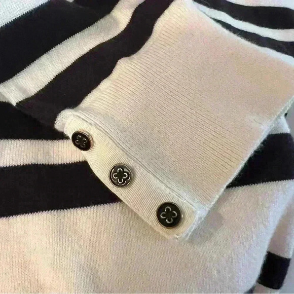 Lands End 100% Supina Cotton Long Sleeved Sweater Black and White Stripes Size L - Picture 2 of 7